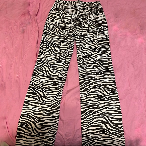 Zebra pants - Picture 2 of 2